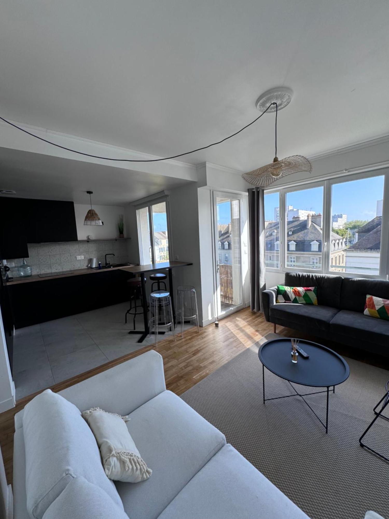 Charmant Appartement T3 Avec Balcon, Centre-Ville Lorient Exterior foto